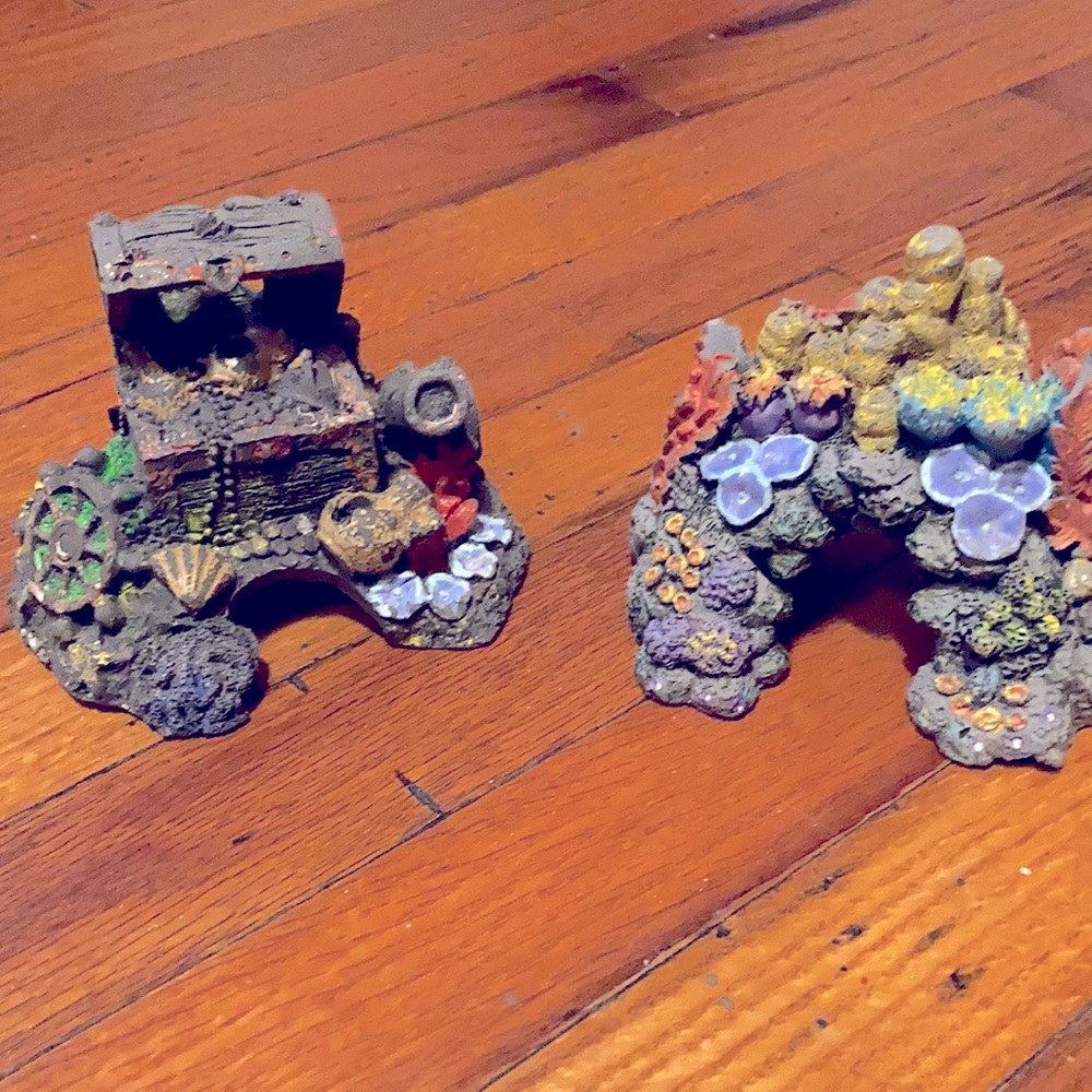 Coral Reef and Treasure chest Aquarium Ornaments